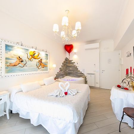 Suites Roma Tiburtina Elegance Bagian luar foto