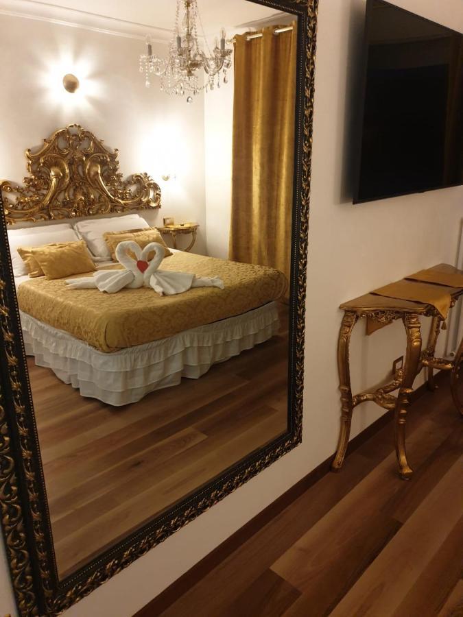 Suites Roma Tiburtina Elegance Bagian luar foto